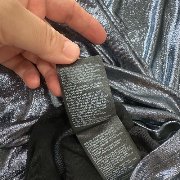 H&M Shimmering Silver Short Sleeve Top - Picture 8 of 9